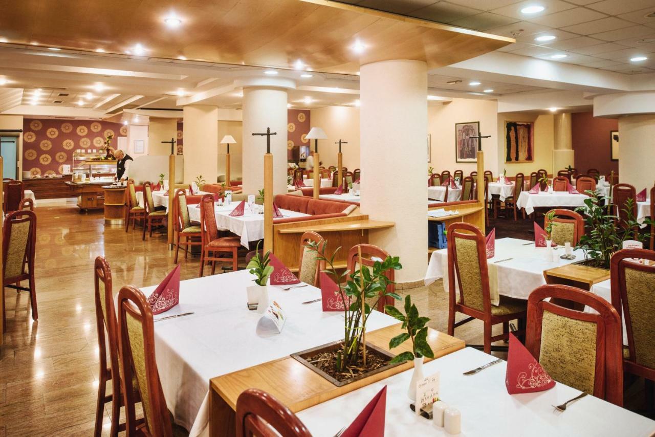 Terme Zrece - Hotel Vital Екстер'єр фото